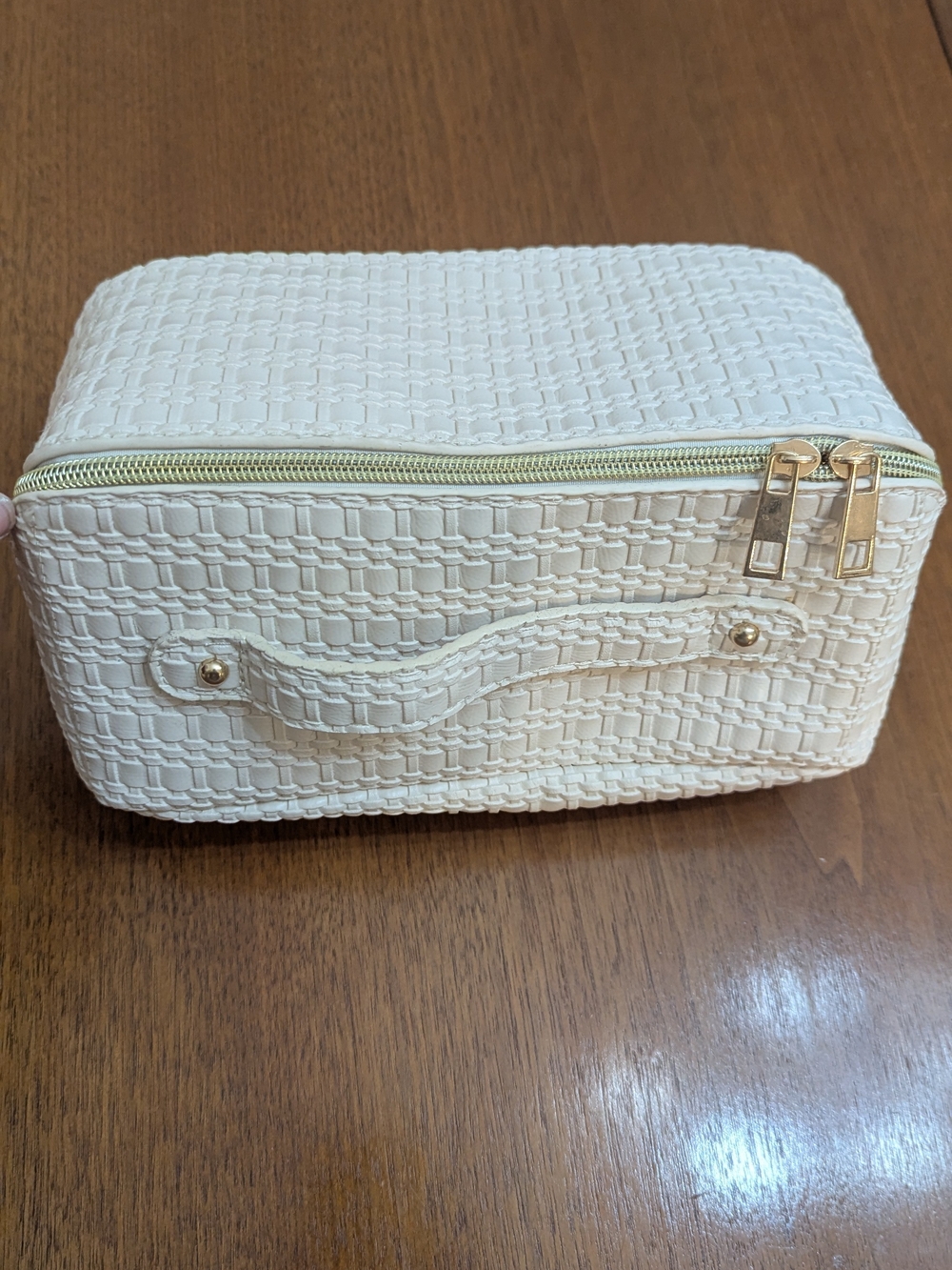 Cream Woven Travel Cosmetic Case with Gold Hardware
